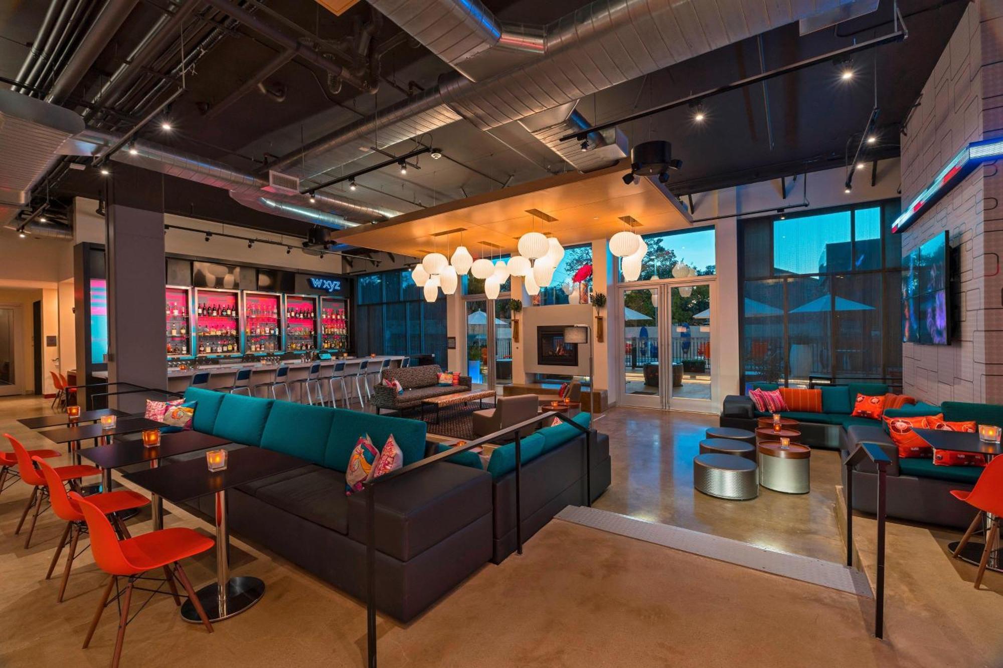 Hotel Aloft College Station Esterno foto
